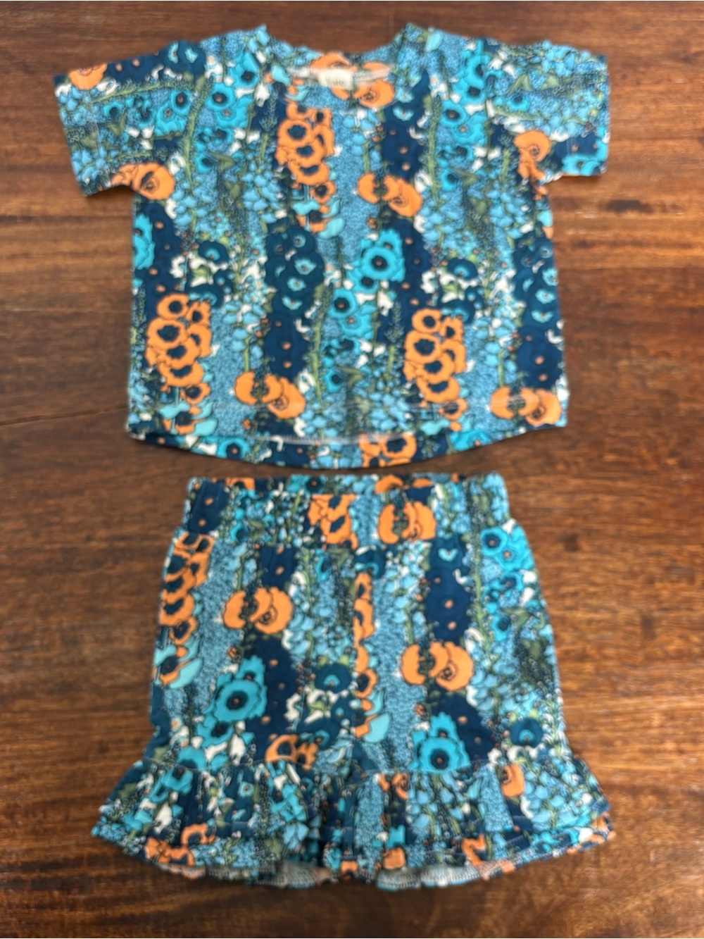 Kate Quinn Outfit Baby Girl Size 3-6 Months 2 Piece Set, Ruffle Floral Boho
